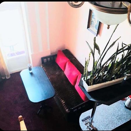 Площа Старий Ринок З Балконом Appartement Lviv Buitenkant foto