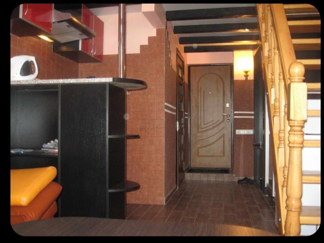 Площа Старий Ринок З Балконом Appartement Lviv Buitenkant foto